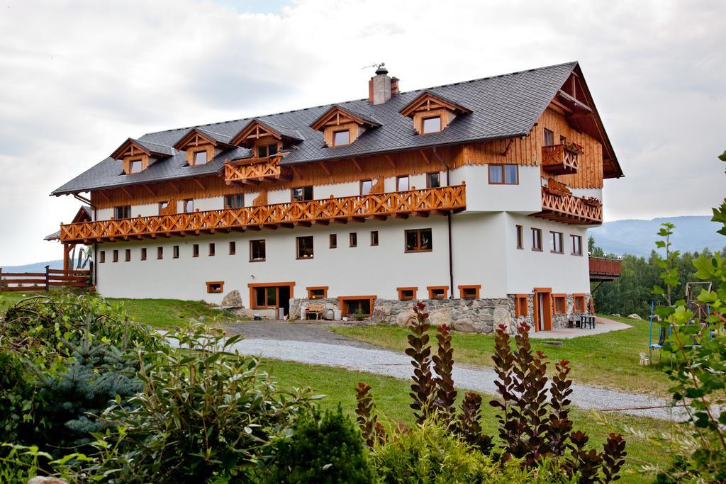 Rezidence U Jezera Hotel Jeseník Buitenkant foto