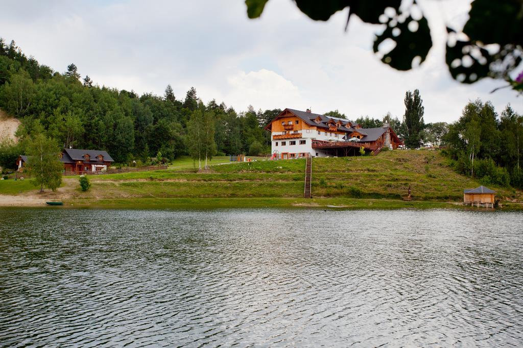 Rezidence U Jezera Hotel Jeseník Buitenkant foto