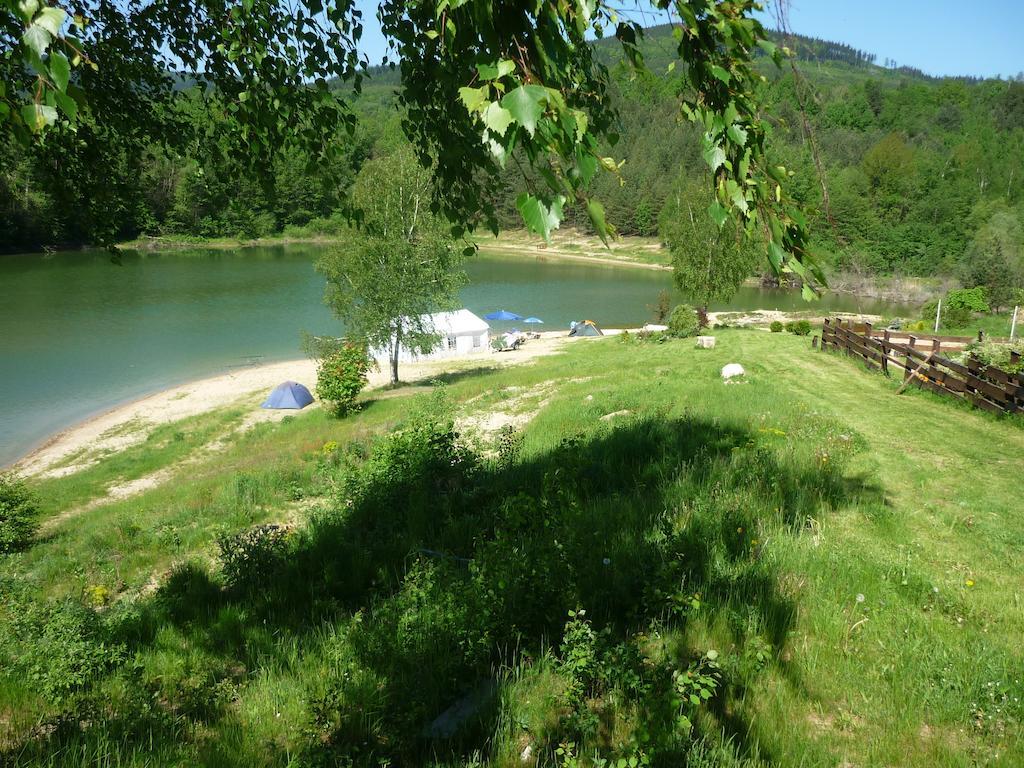 Rezidence U Jezera Hotel Jeseník Buitenkant foto