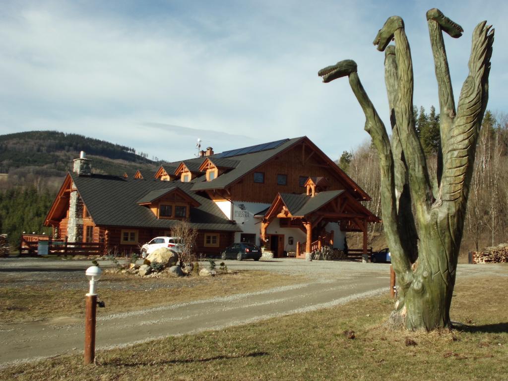 Rezidence U Jezera Hotel Jeseník Buitenkant foto