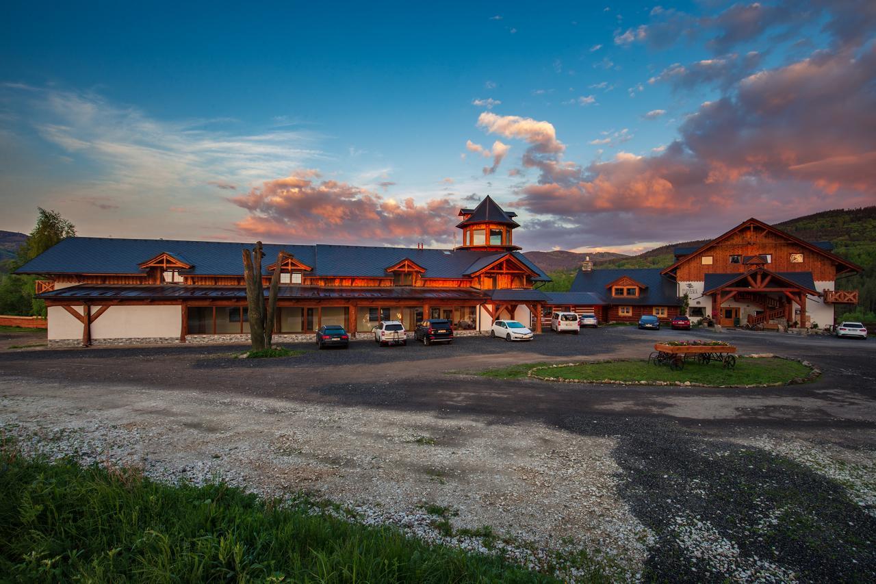 Rezidence U Jezera Hotel Jeseník Buitenkant foto